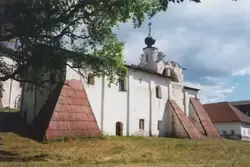 Церковь Сергия Радонежского с трапезной палатой