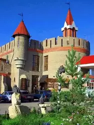 Замок в долине, Пермь