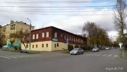 Угол улиц Красной и Чкалова, ранее Дворянской и Поперечно-Покровской, жилой дом Марии Михайловны Киселевой, известной Пензенской благотворительницы