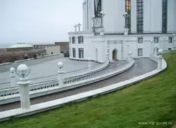 Казанский кремль, фонтаны у мечети Кул-Шариф