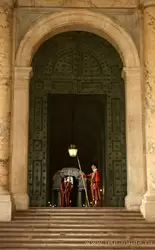 Стражники в Ватикане