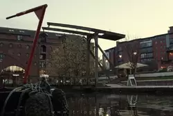 Пешеходный разводной мост в голландском стиле