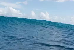 Огромные волны в Карибском море