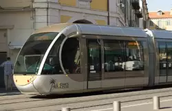 Трамвай в Ницце
