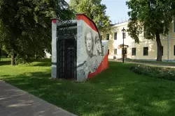 Вход в бомбоубежище в Нижегородском кремле