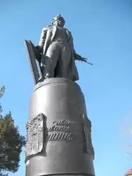 Памятник И.И. Шишкину в Елабуге