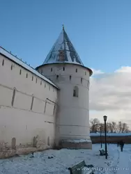Крепостная стена Ростовского кремля