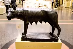 Копия Римской волчицы в Музее изобразительных искусств им. Пушкина в Москве
