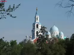 Валаам, купола Спасо-Преображенского монастыря