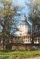 Кирилло-Белозерский монастырь, Казанская и Московская башни