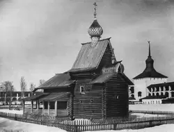 Кирилло-Белозерский монастырь, церковь Ризоположения из села Бородава Вологодской области