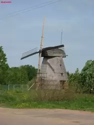 «Голландская» мельница в музее деревянного зодчества «Витославлицы»