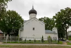 Псков, церковь Георгия со Взвоза