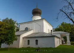 Псков, церковь Успения Пресвятой Богородицы с Пароменья