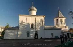 Псков, храм Покрова от Торгу