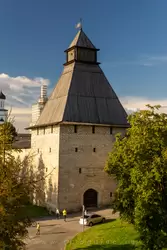 Псков, Власьевская башня