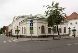 Псков, здание гостиницы Двор Подзноева