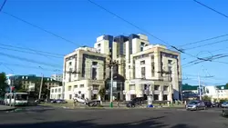 Здание Сбербанка России в Пензе на улице Суворова 81