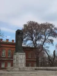 Памятник Карлу Марксу в Ульяновске