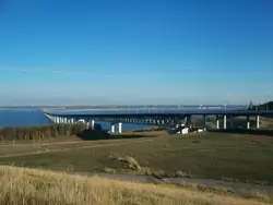 Президентский мост на реке Волга