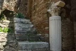 Ворота Колонн (Puertas de las Columnas)
