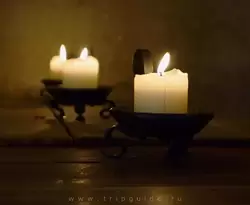 Свечи на столе