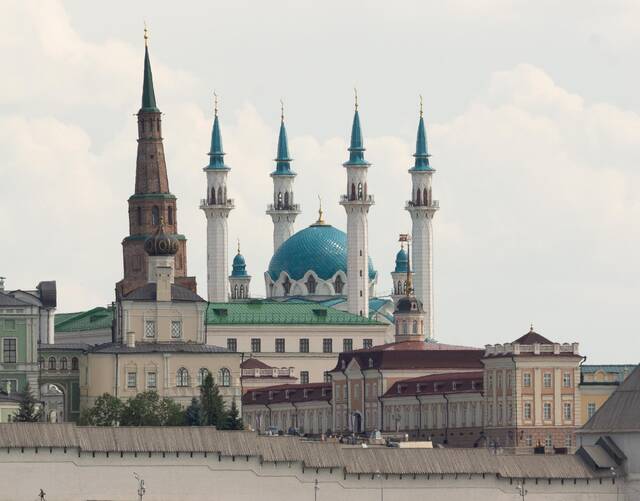 Казанский кремль, вид с берега реки
