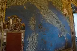 «Современная» карта Италии (16 век) в Галерее географических карт — Галерея географических карт в Ватикане