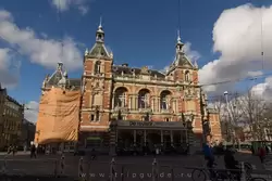 Городской театр Амстердама — в феврале 2016 показывали «Ревизора» Н.В. Гоголя
