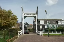 Wilhelminabrug в городке Маркен