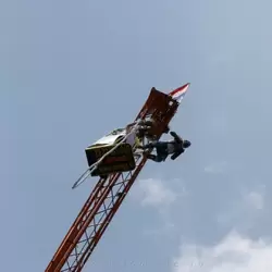 Банджи-джампинг (<span lang=en>bungee jumping</span>)