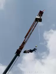 Банджи-джампинг (<span lang=en>bungee jumping</span>)