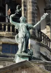 Статуя Мира напоминает о соглашении 1648 года, которое положило конец войне с Испанией