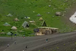Палаточный лагерь на станции «Цирк-2»