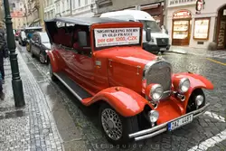 Трамваи и старинные авто в Праге, фото 17