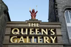 Queen s Gallery / Королевская галерея