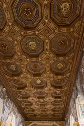 Бальный зал — потолок, экскурсия по Фонтенбло