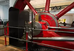 Паровая машина для ткацкого производства Harle Syke Mill в городе Бернли, 1903, работала до 1970 года