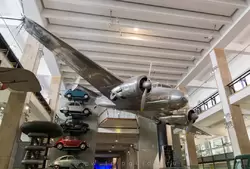 Самолет Lockheed Electra запустил новую эру в передвижениях по воздуху в середине 1930-х