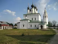 Вознесенский храм с колокольней Александровского монастыря в Суздале