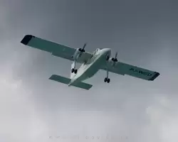 Самолет Britten-Norman BN-2 Islander авиакомпании Windward Express, бортовой номер PJ-WED