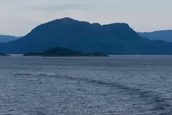 Остров Боргеная (Borgundøya)