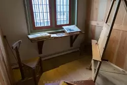 Рабочее место ученика на чердаке дома Рембрандта