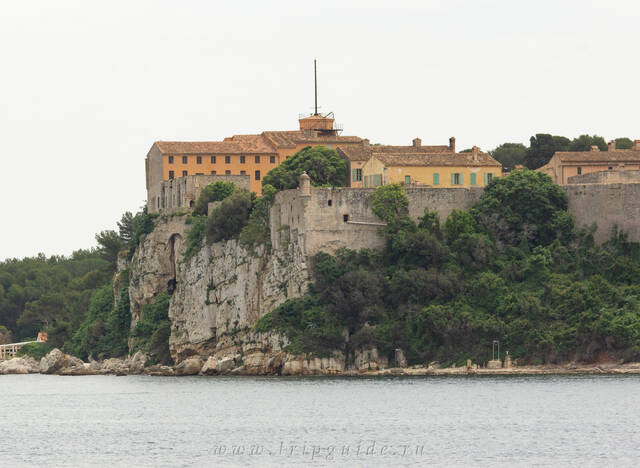 Крепость на острове Святой Маргариты