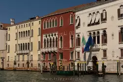 Палаццо Молин Эриццо на Гранд канале в Венеции