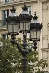 Парижский фонарь