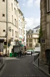 Rue de la Montagne Sainte-Cenevieve