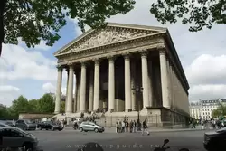 Церковь Мадлен в Париже