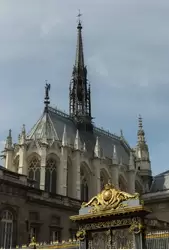 Святая капелла (Сент-Шапель) в Париже
