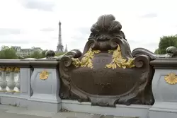 Мост Александра III и Эйфелева башня